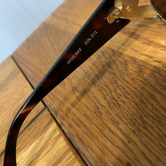 Vintage Versace Sunglasses - Picture 4 of 6